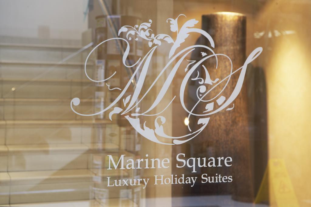 Marine Square Luxury Suites Hermanus Esterno foto